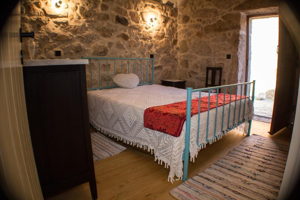 Casas Dos Avos Konuk evi Vale de Cambra Oda fotoğraf