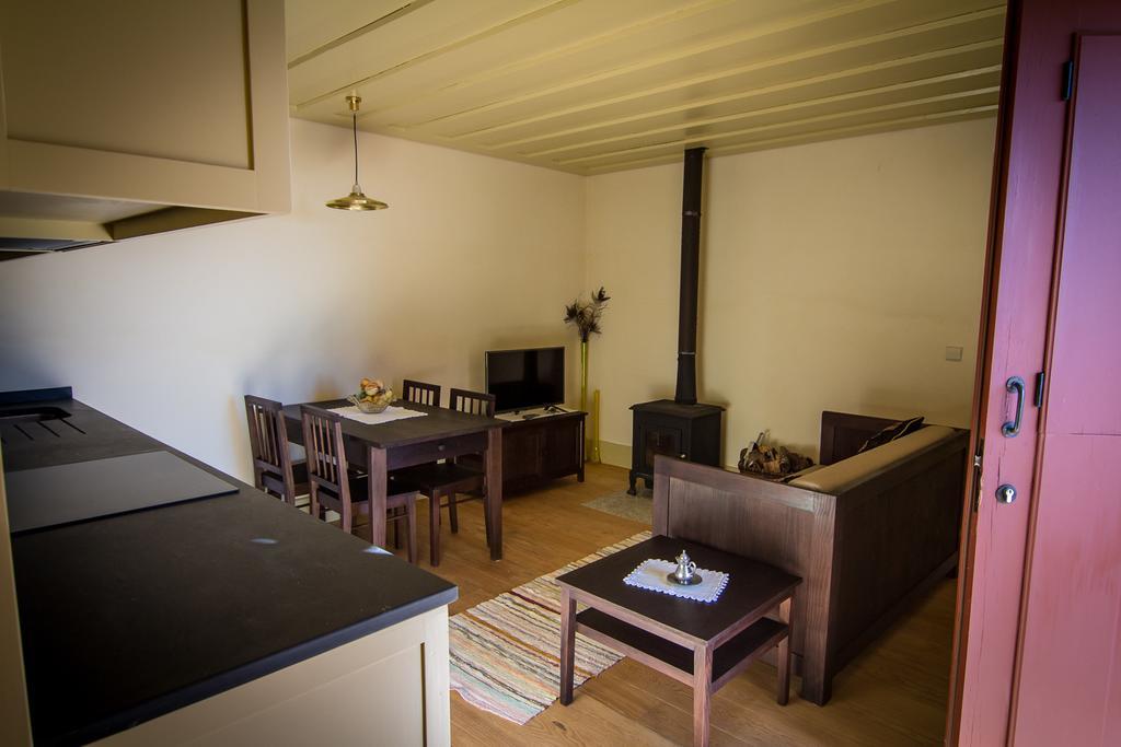 Casas Dos Avos Konuk evi Vale de Cambra Oda fotoğraf