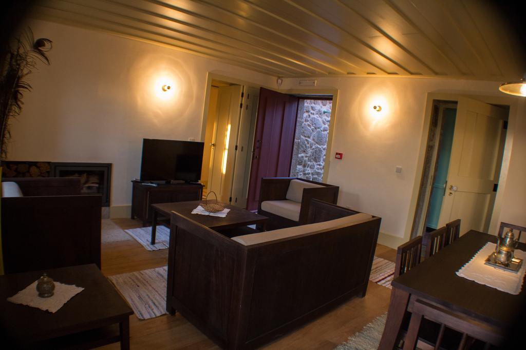 Casas Dos Avos Konuk evi Vale de Cambra Oda fotoğraf